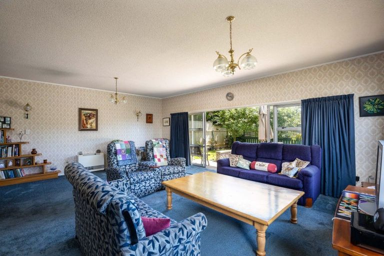 Photo of property in 4 Shortland Street, Lower Vogeltown, New Plymouth, 4310