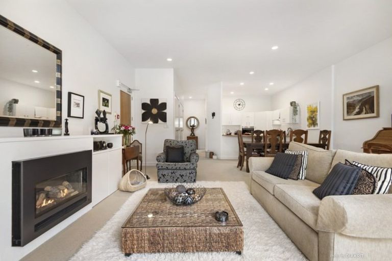 Photo of property in 4/28 Hobson Street, Thorndon, Wellington, 6011