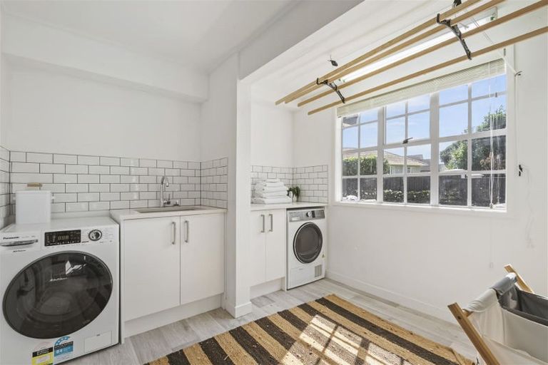 Photo of property in 7 Crown Lane, Remuera, Auckland, 1050