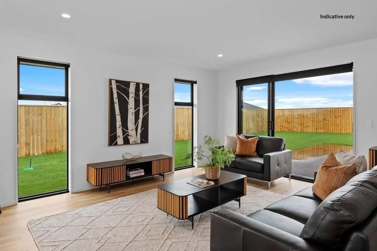 Photo of property in 18 Bill Hammond Drive, Belfast, 8051