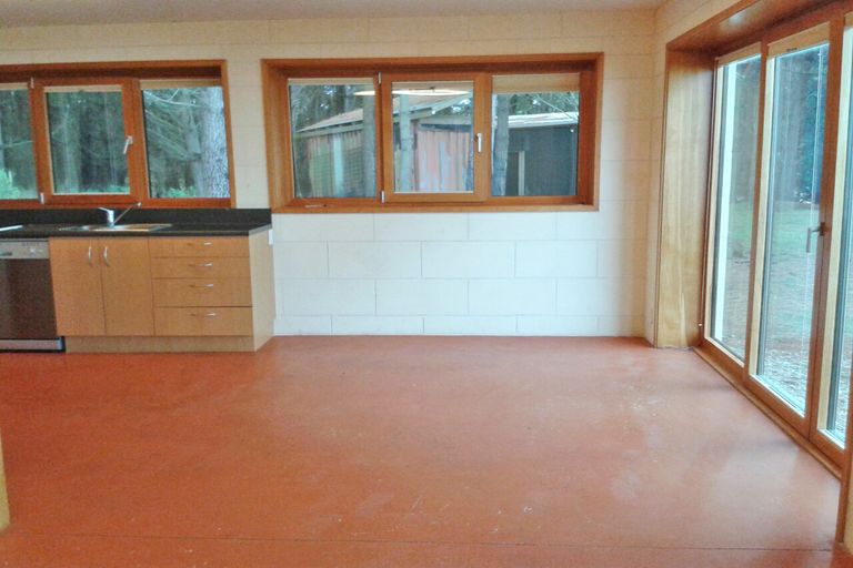 Photo of property in 10 Stafford Street, Hampden, 9410