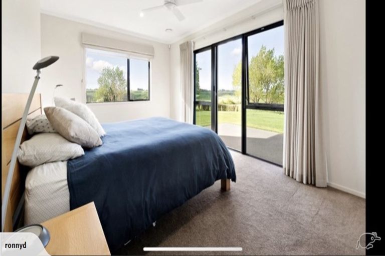 Photo of property in 64 Hawthorne Lane, Kingseat, Papakura, 2580