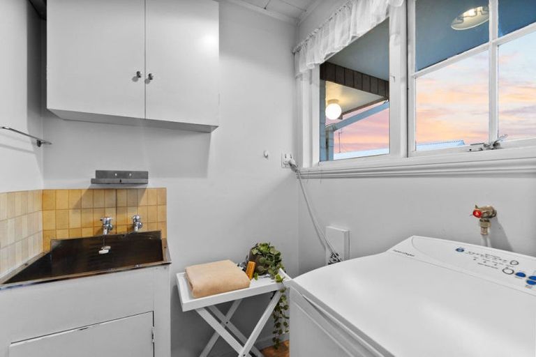 Photo of property in 2/48 Main North Road, Papanui, Christchurch, 8052