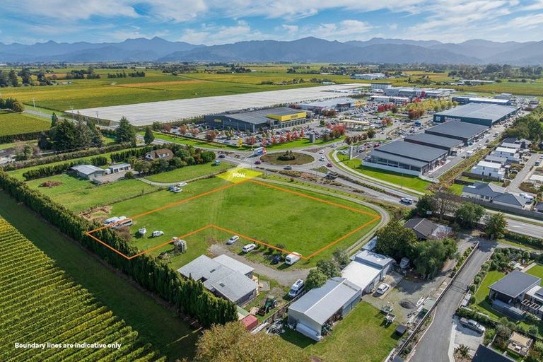 Photo of property in 211 Middle Renwick Road, Springlands, 7271