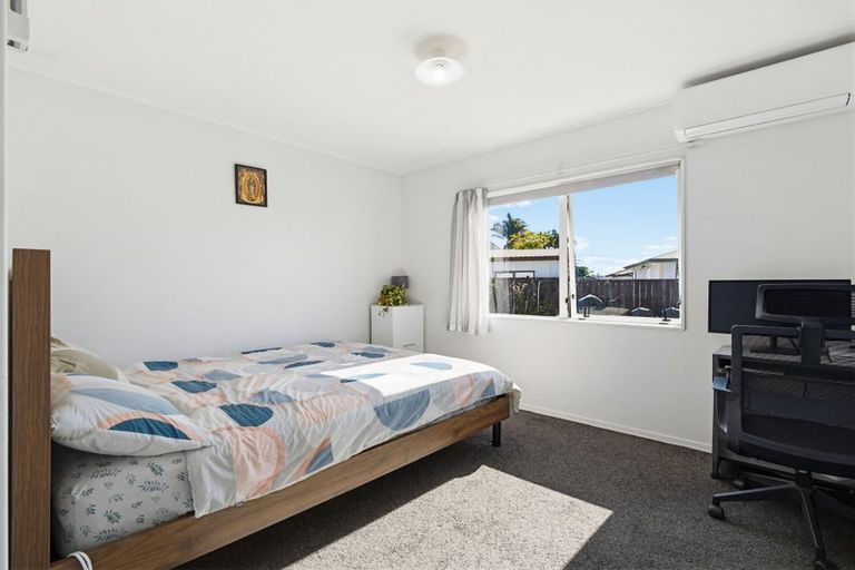 Photo of property in 22a Clarice Place, Takanini, 2112