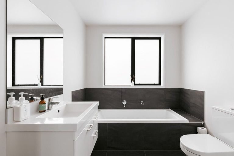 Photo of property in 21 Te Paea Crescent, Papamoa Beach, Papamoa, 3118