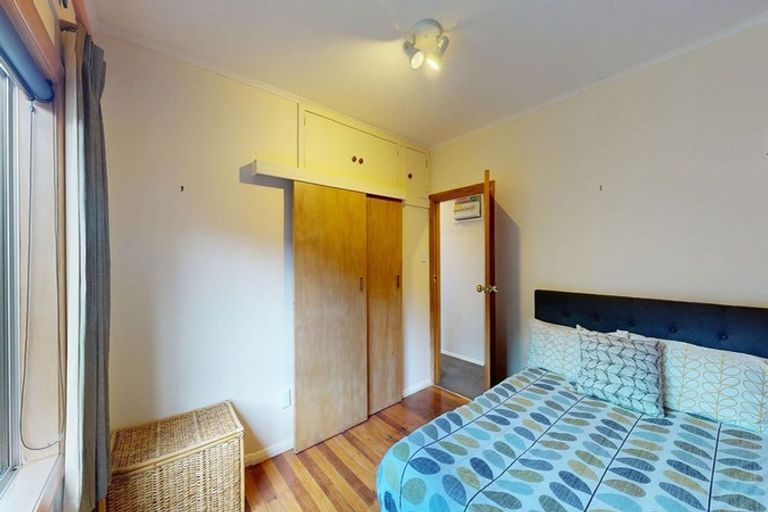 Photo of property in 1 Berkshire Avenue, Wilton, Wellington, 6012