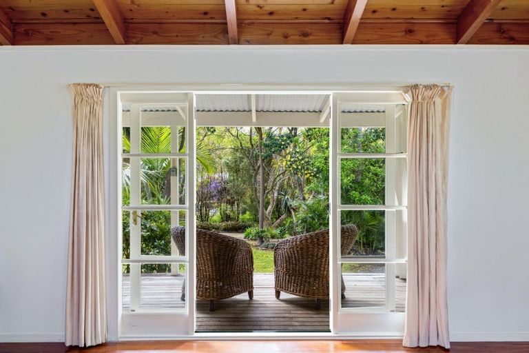 Photo of property in 71c Pa Road, Kerikeri, 0230