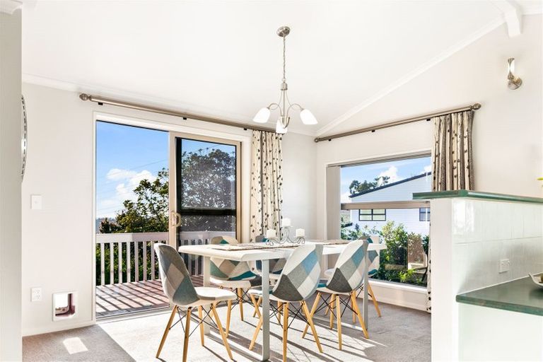 Photo of property in 131 Waimumu Road, Massey, Auckland, 0614