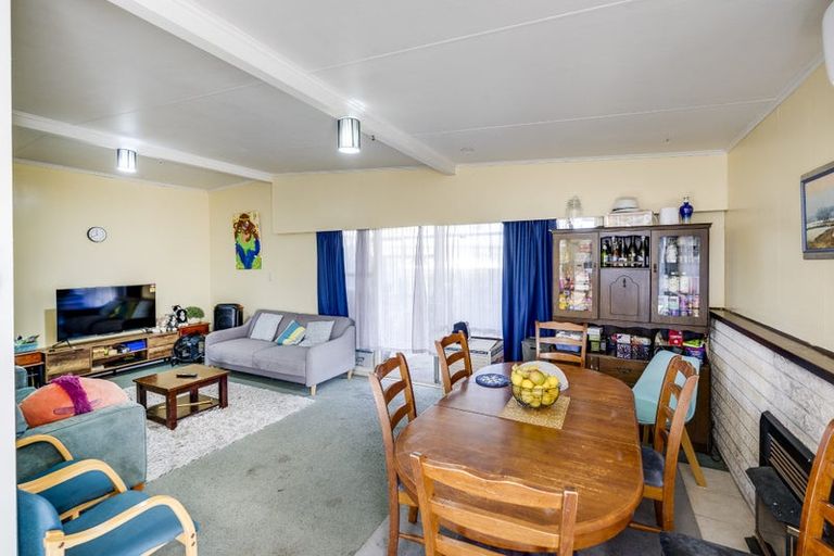 Photo of property in 9 Rimu Place, Taradale, Napier, 4112