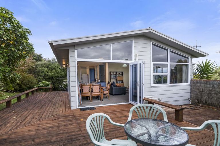 Photo of property in 32 Gillies Avenue, Taupo, 3330