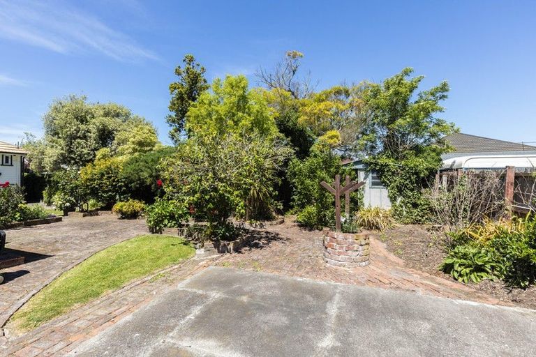 Photo of property in 11 Carrick Street, Mairehau, Christchurch, 8013