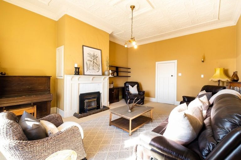 Photo of property in 33a Seapoint Road, Bluff Hill, Napier, 4110