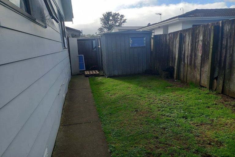 Photo of property in 2/3 Ririno Place, Manurewa, Auckland, 2102