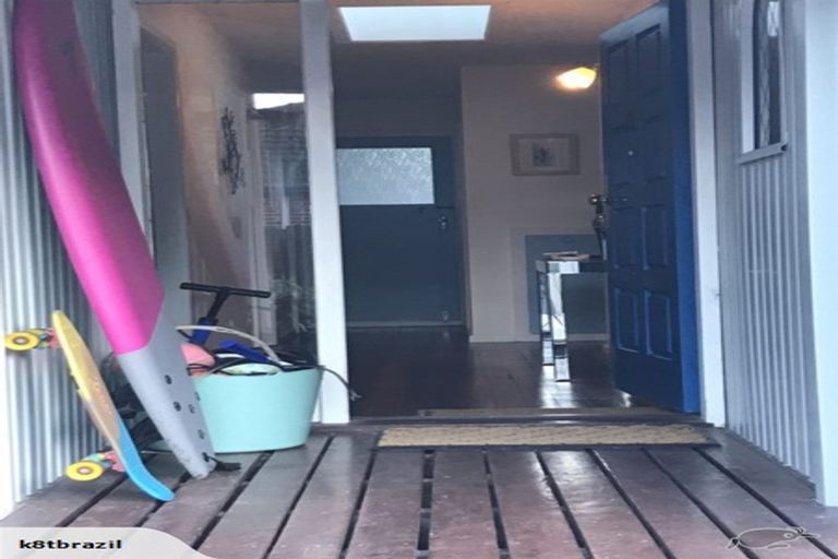 Photo of property in 136 Wakefield Avenue, Sumner, Christchurch, 8081