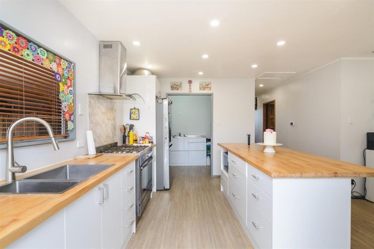 Photo of property in 128 High Street, Bulls, 4818