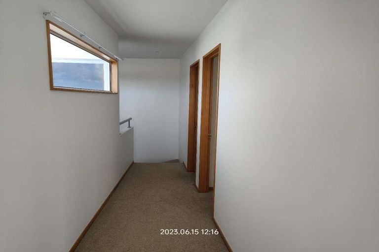 Photo of property in 16 Elsfield Place, Torbay, Auckland, 0630