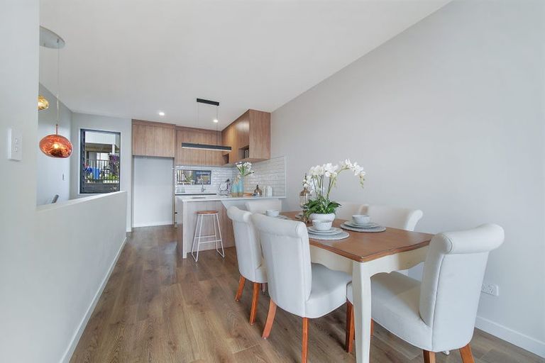 Photo of property in 55 Puihi Crescent, Massey, 0614