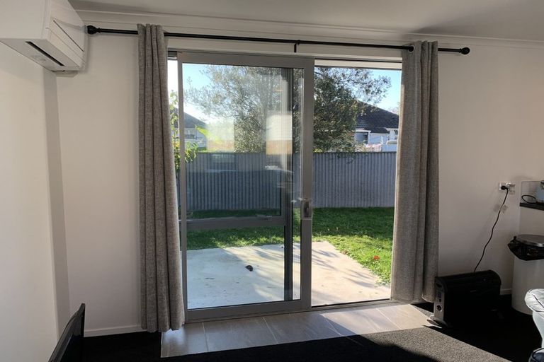Photo of property in 35e Ross Crescent, Fairfield, Hamilton, 3214