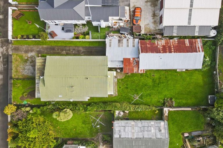 Photo of property in 43 Station Road, Marton, 4710