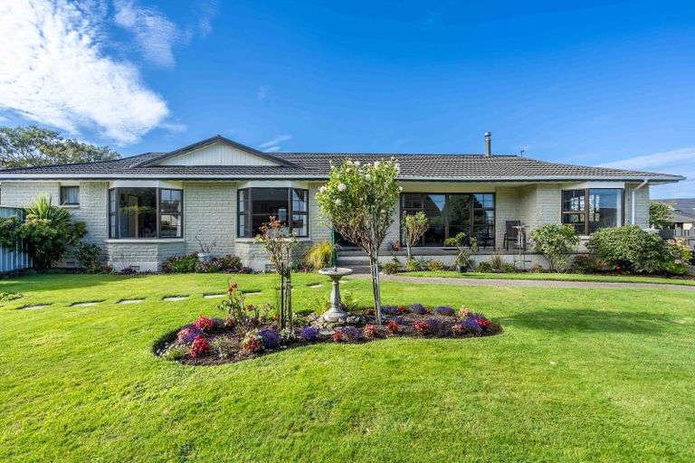 Photo of property in 44 Terrace Street, Rosedale, Invercargill, 9810