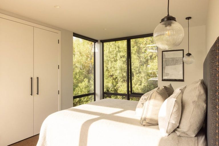 Photo of property in 4a Charles Street, Westshore, Napier, 4110