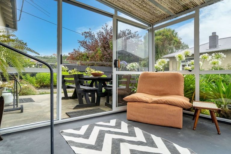 Photo of property in 360 Bay View Road, Saint Clair, Dunedin, 9012