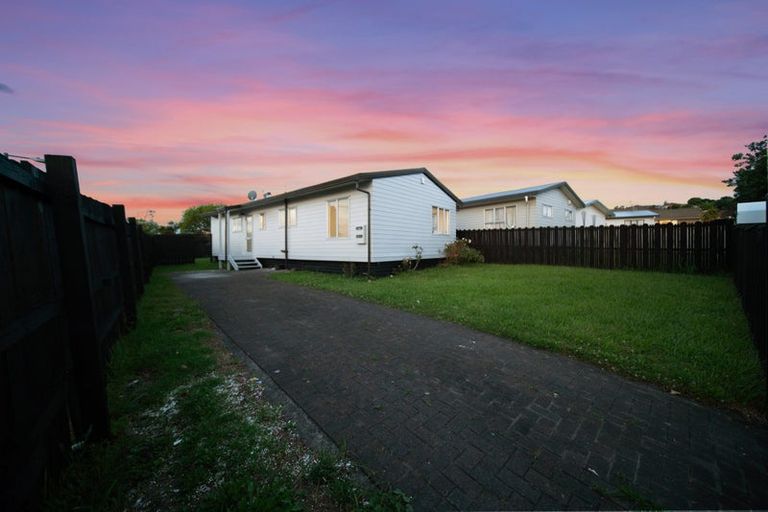 Photo of property in 38a Heathdale Crescent, Papakura, 2110