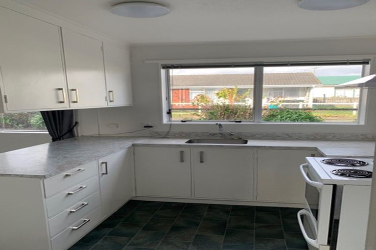 Photo of property in 2/3 Buckley Street, Alicetown, Lower Hutt, 5010