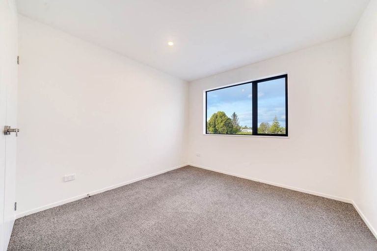 Photo of property in 137a Mahia Road, Wattle Downs, Auckland, 2103