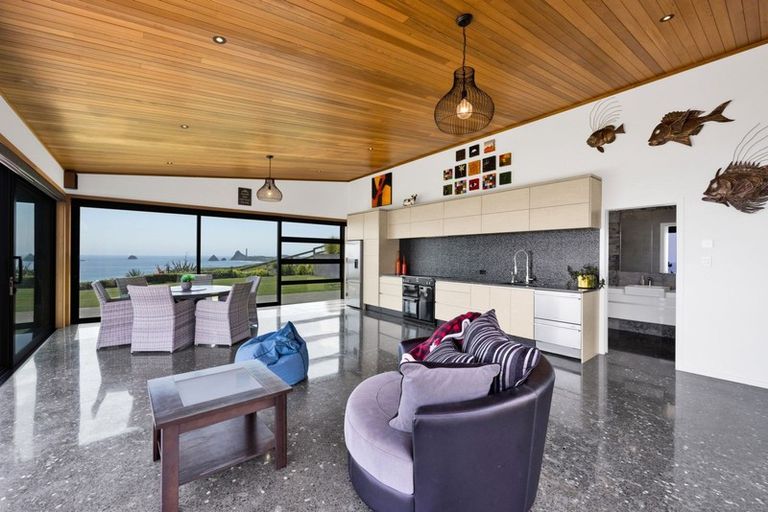 Photo of property in 24 Washer Road, Omata, New Plymouth, 4374