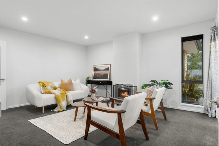 Photo of property in 43 Mariposa Crescent, Aidanfield, Christchurch, 8025