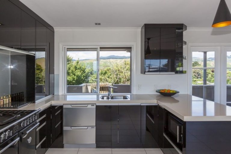 Photo of property in 14 Rosetta Road, Raumati South, Paraparaumu, 5032