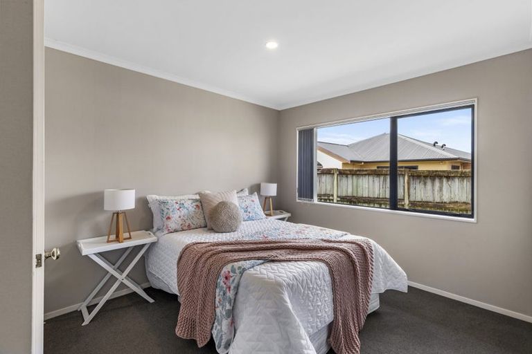 Photo of property in 14 Drumfearn Place, Rototuna, Hamilton, 3210