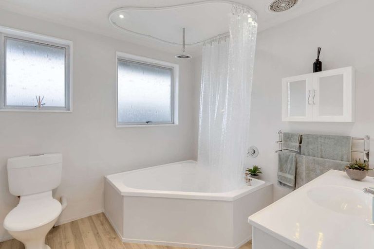 Photo of property in 91b Cottonwood Street, Parklands, Christchurch, 8083