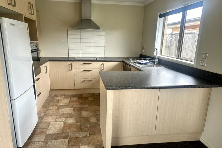 Photo of property in 3 Reeves Road, Rangiora, 7400