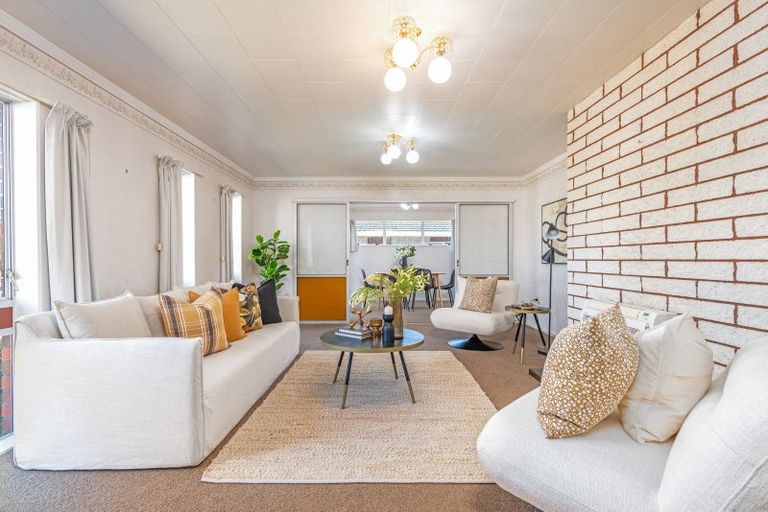 Photo of property in 61 Terry Crescent, Milson, Palmerston North, 4414