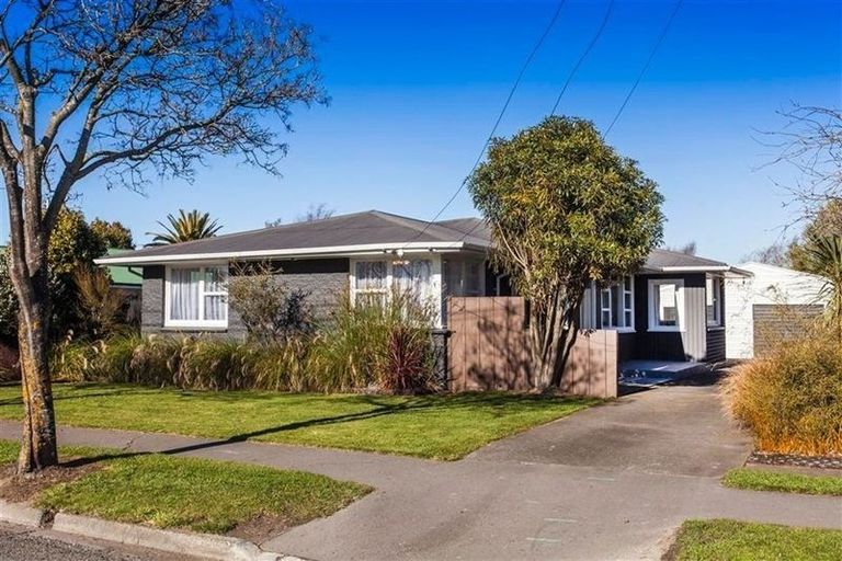 Photo of property in 98 Sturrocks Road, Casebrook, Christchurch, 8051