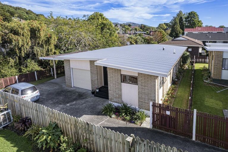 Photo of property in 8b Carr Street, Te Kamo, Whangarei, 0112