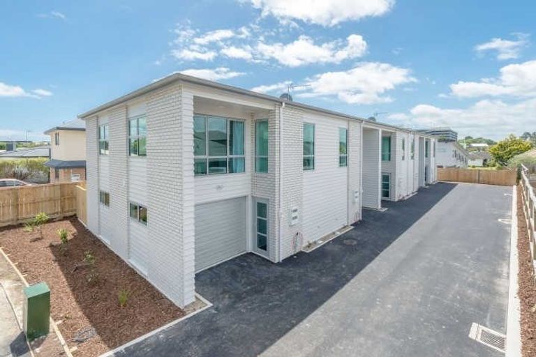 Photo of property in 1/25 Jones Crescent, Melville, Hamilton, 3206