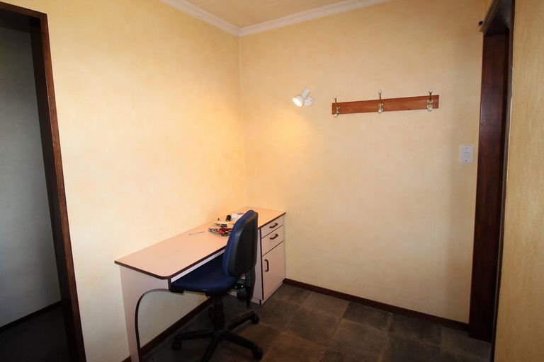 Photo of property in 1 Fox Street, Alexandra, 9320