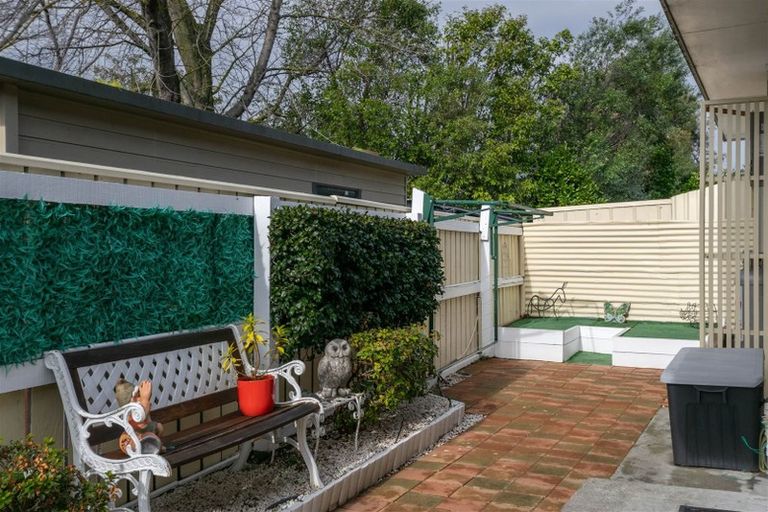 Photo of property in 2/14 Carvell Street, Blenheim, 7201
