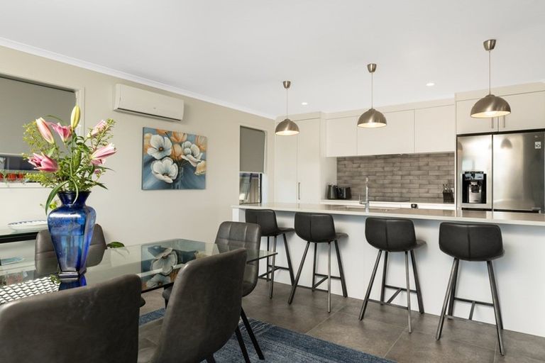 Photo of property in 1 Albatross Lane, Welcome Bay, Tauranga, 3112