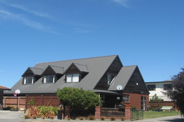 Photo of property in 11 Glenconnor Place, Burwood, Christchurch, 8083