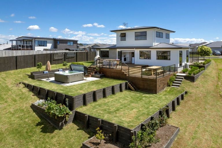 Photo of property in 183 Penetaka Heights, Pyes Pa, Tauranga, 3112