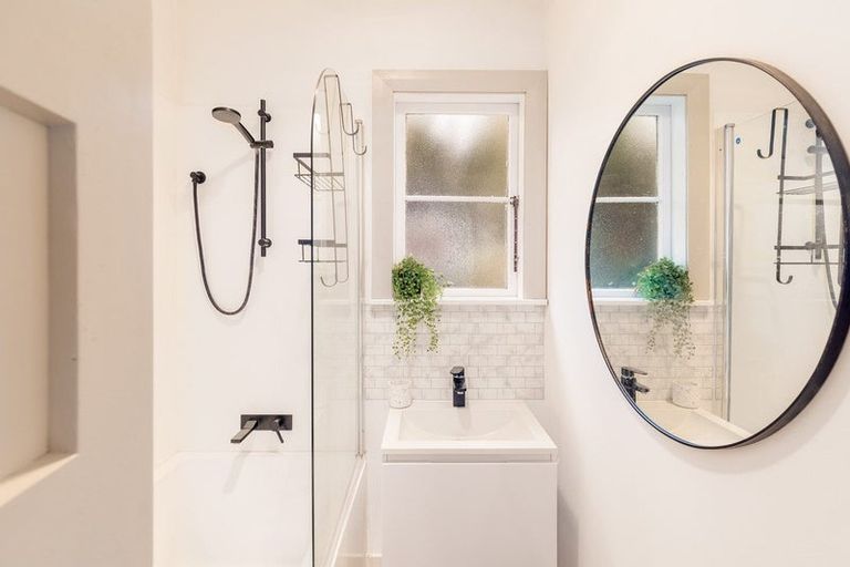 Photo of property in 19 Sewell Street, Linwood, Christchurch, 8062