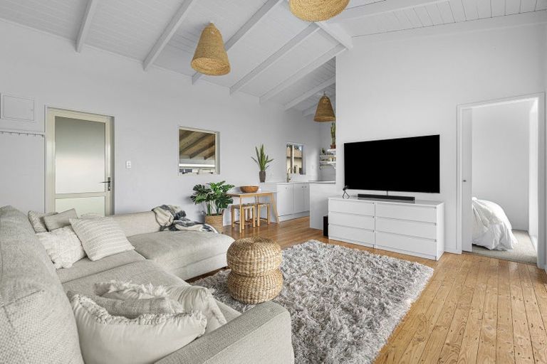 Photo of property in 401 Pukehina Parade, Pukehina, Te Puke, 3189