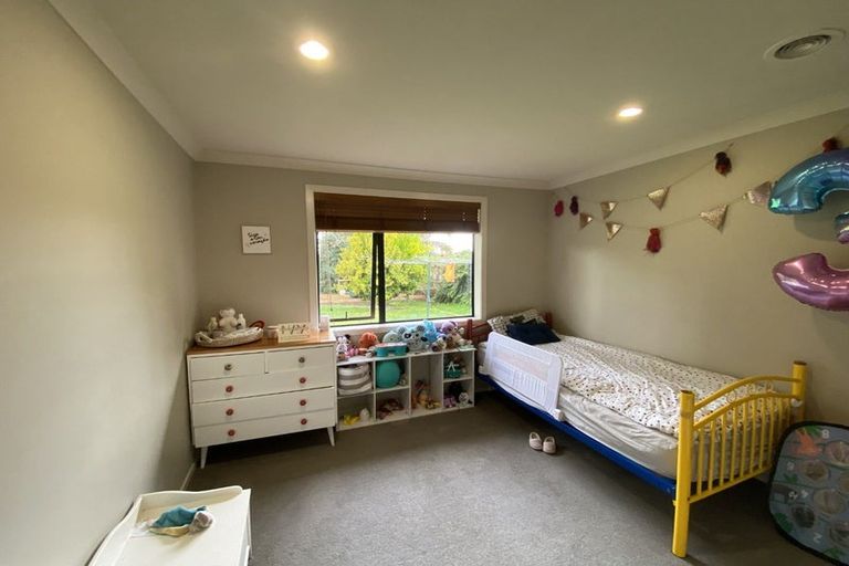 Photo of property in 16 San Clemento Way, Rototuna, Hamilton, 3210