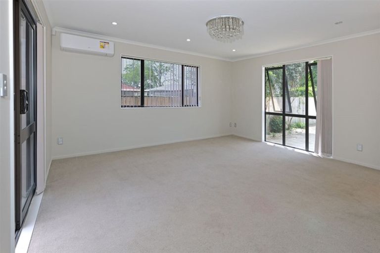 Photo of property in 50b Pinedale Place, Henderson, Auckland, 0610