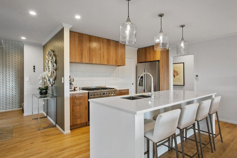 Photo of property in 2 Richards Street, Cambridge, 3434